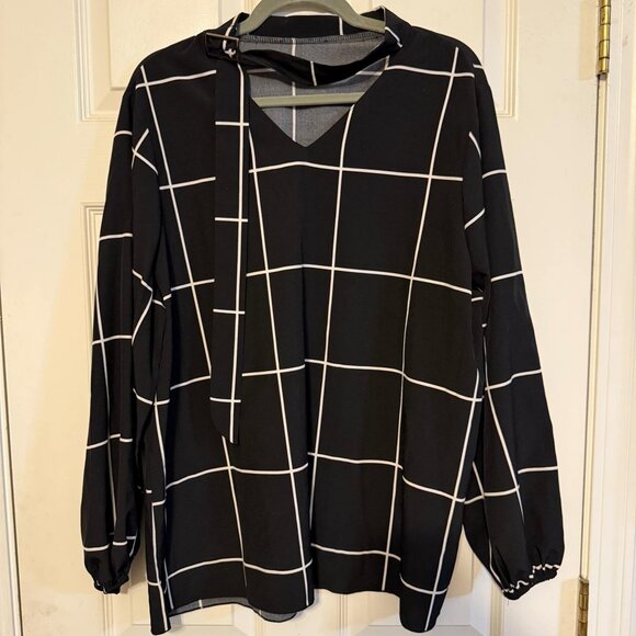 Black & White Grid Print Top – Plus Size, NWOT, Checkered - Picture 1 of 4